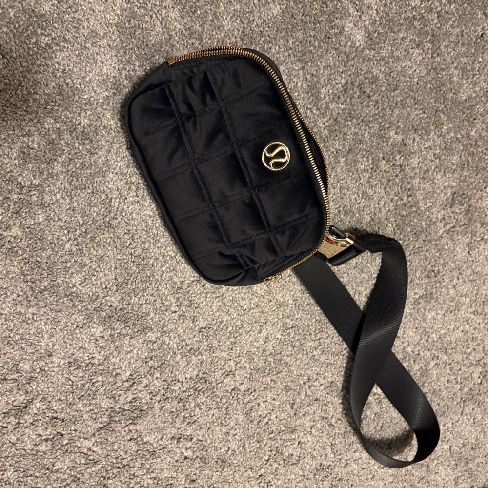 lululemon athletica Black Belt Bag with Gold Accents